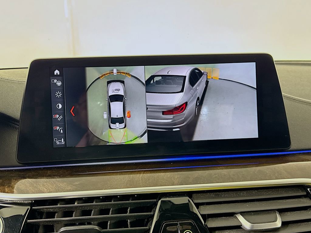 Used 2017 BMW 540i xDrive AWD/4WD image 28