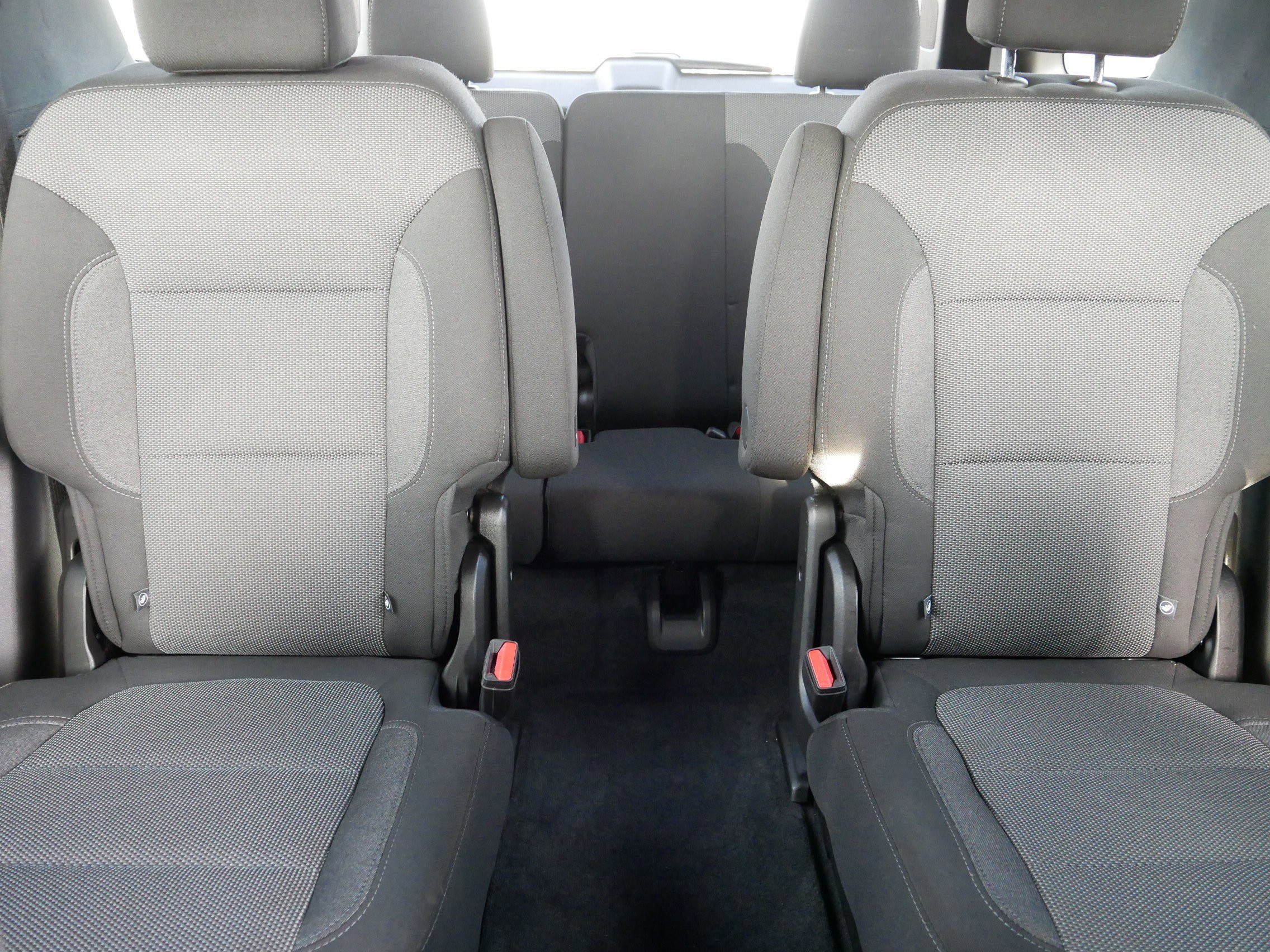 Used 2023 Chevrolet Traverse LT image 13