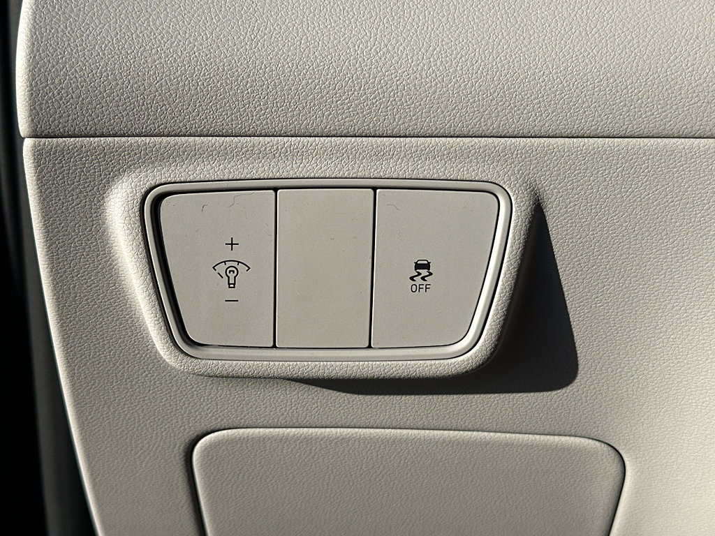 Certified 2024 Hyundai Tucson SE image 23