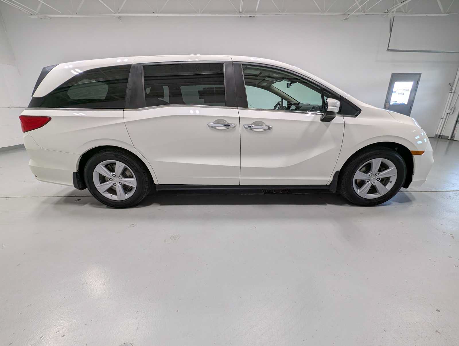 Used 2019 Honda Odyssey EX-L image 7