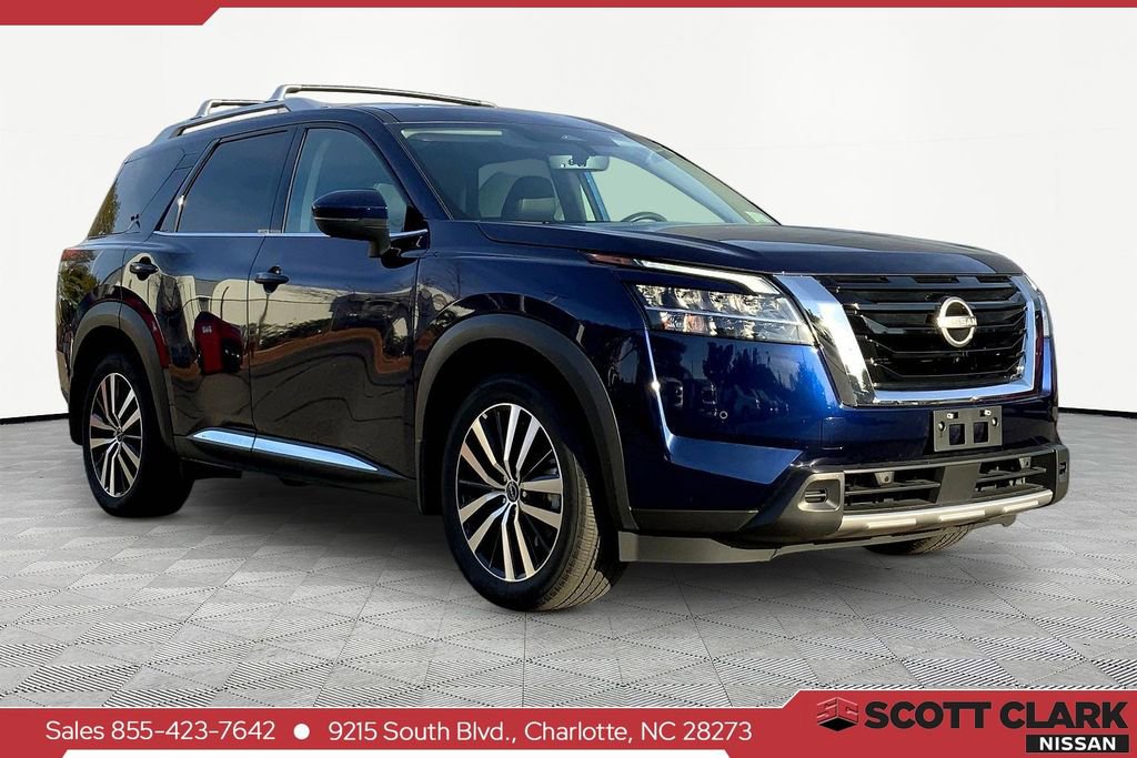 Used 2024 Nissan Pathfinder Platinum
