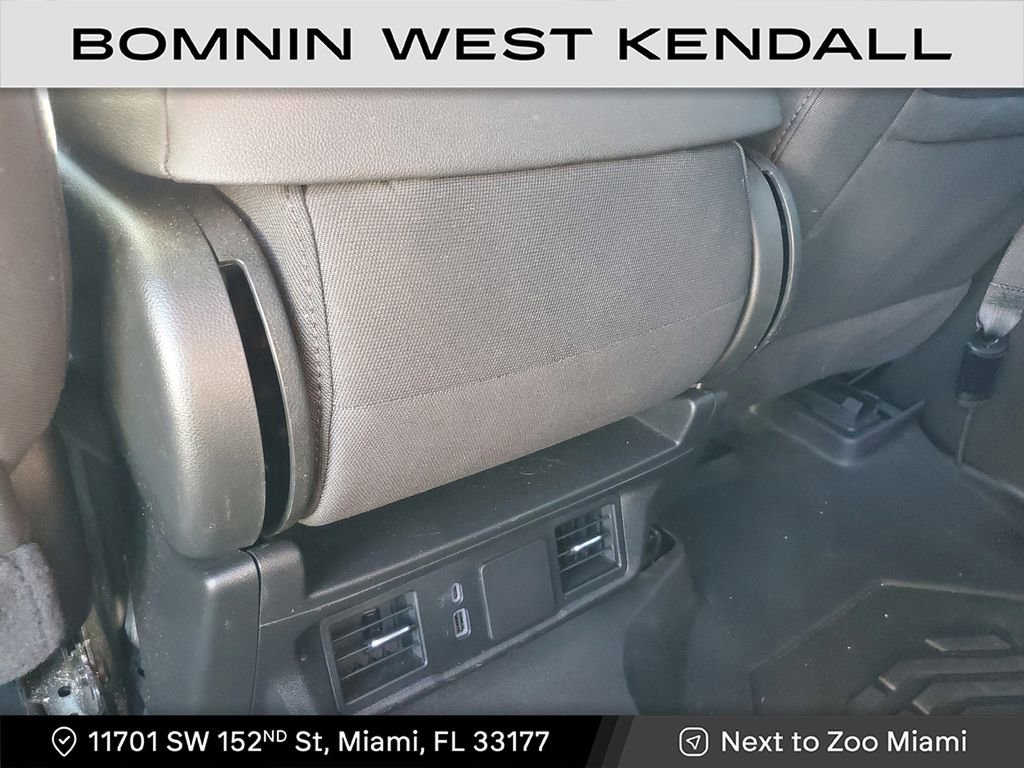 Used 2025 Chevrolet Silverado 1500 Custom Trail Boss image 16