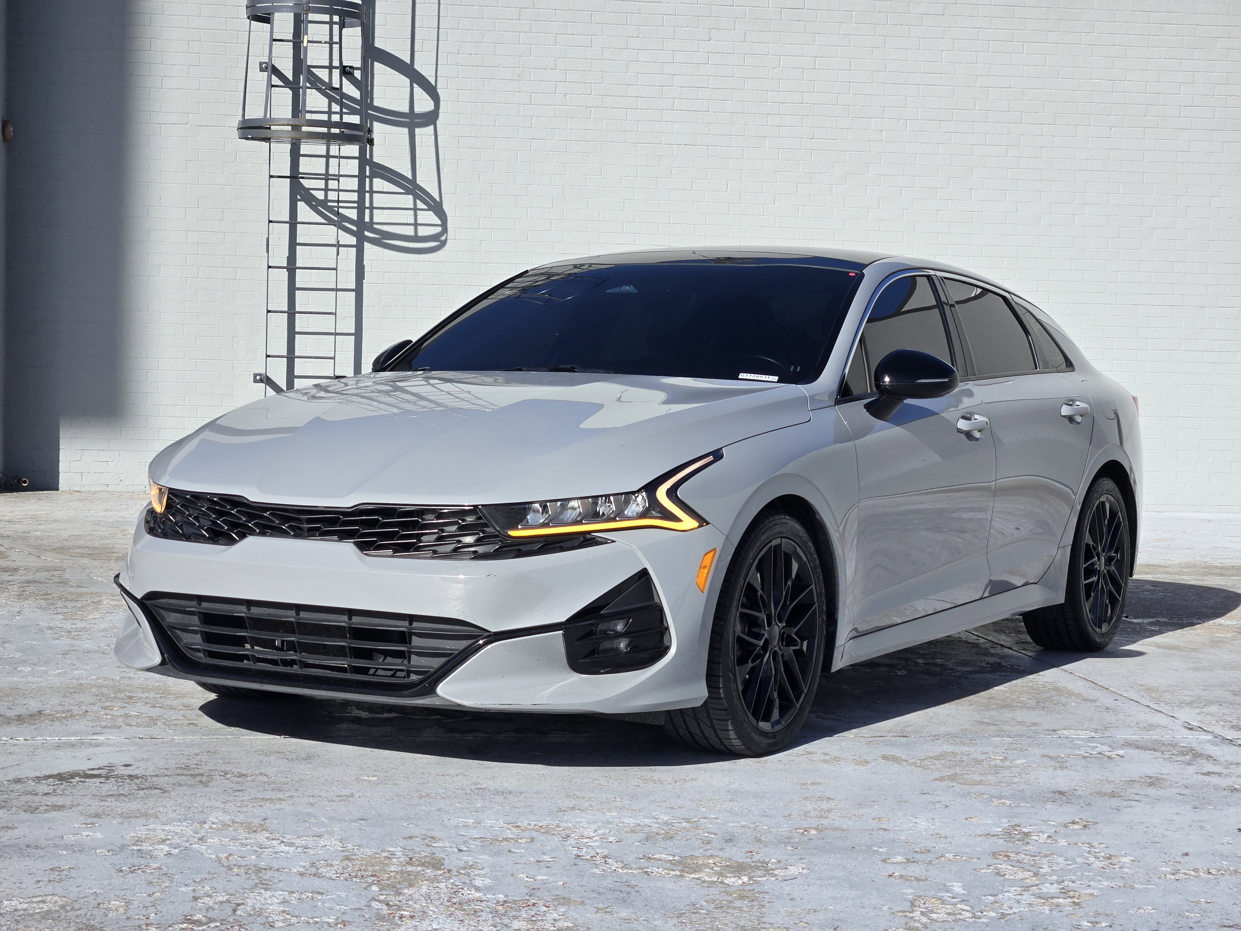 Used 2023 Kia K5 GT image 4