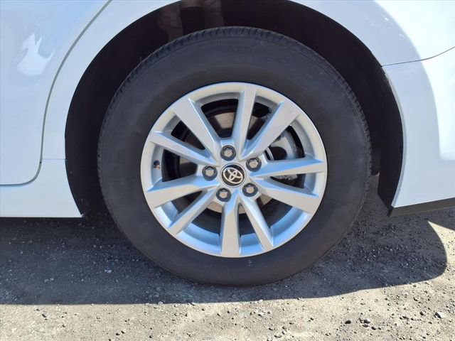Used 2025 Toyota Camry LE image 14