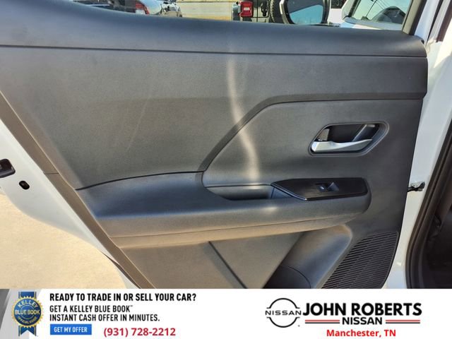 Certified 2025 Nissan Kicks SV image 10