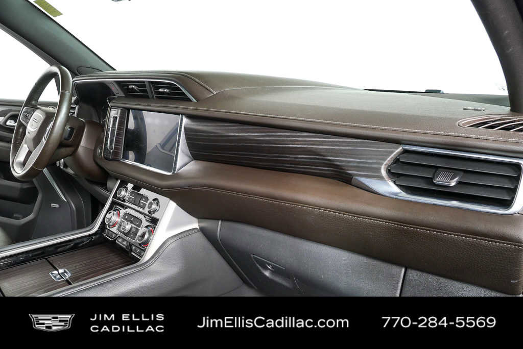 Used 2021 GMC Yukon Denali w/ Denali Ultimate Package image 25