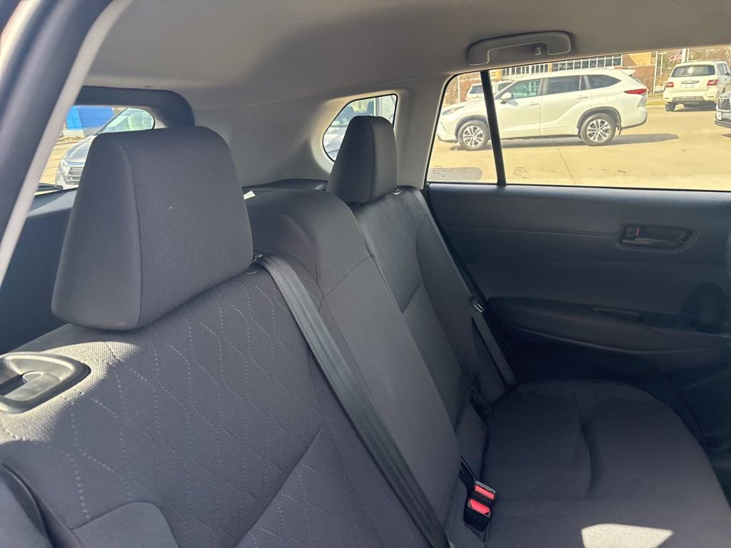 Used 2023 Toyota Corolla Cross LE image 28