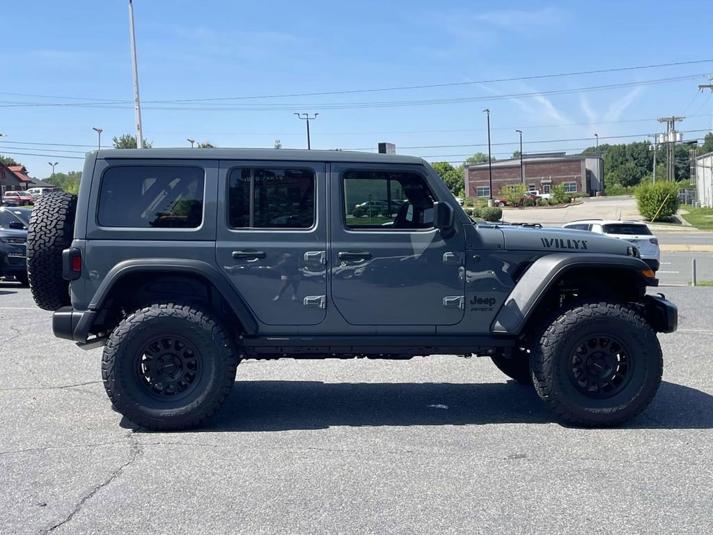 New 2025 Jeep Wrangler Unlimited Sport image 9