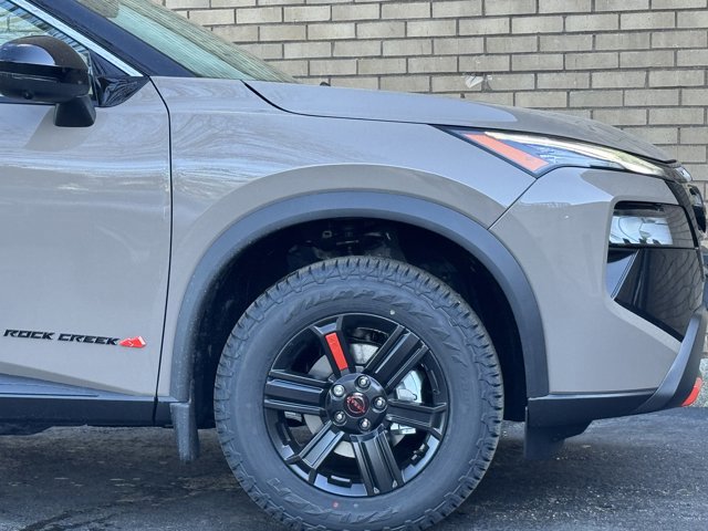 New 2026 Nissan Rogue SV image 4