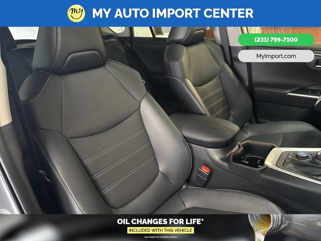 Used 2024 Toyota RAV4 Limited w/ Advanced Technology Package image 29