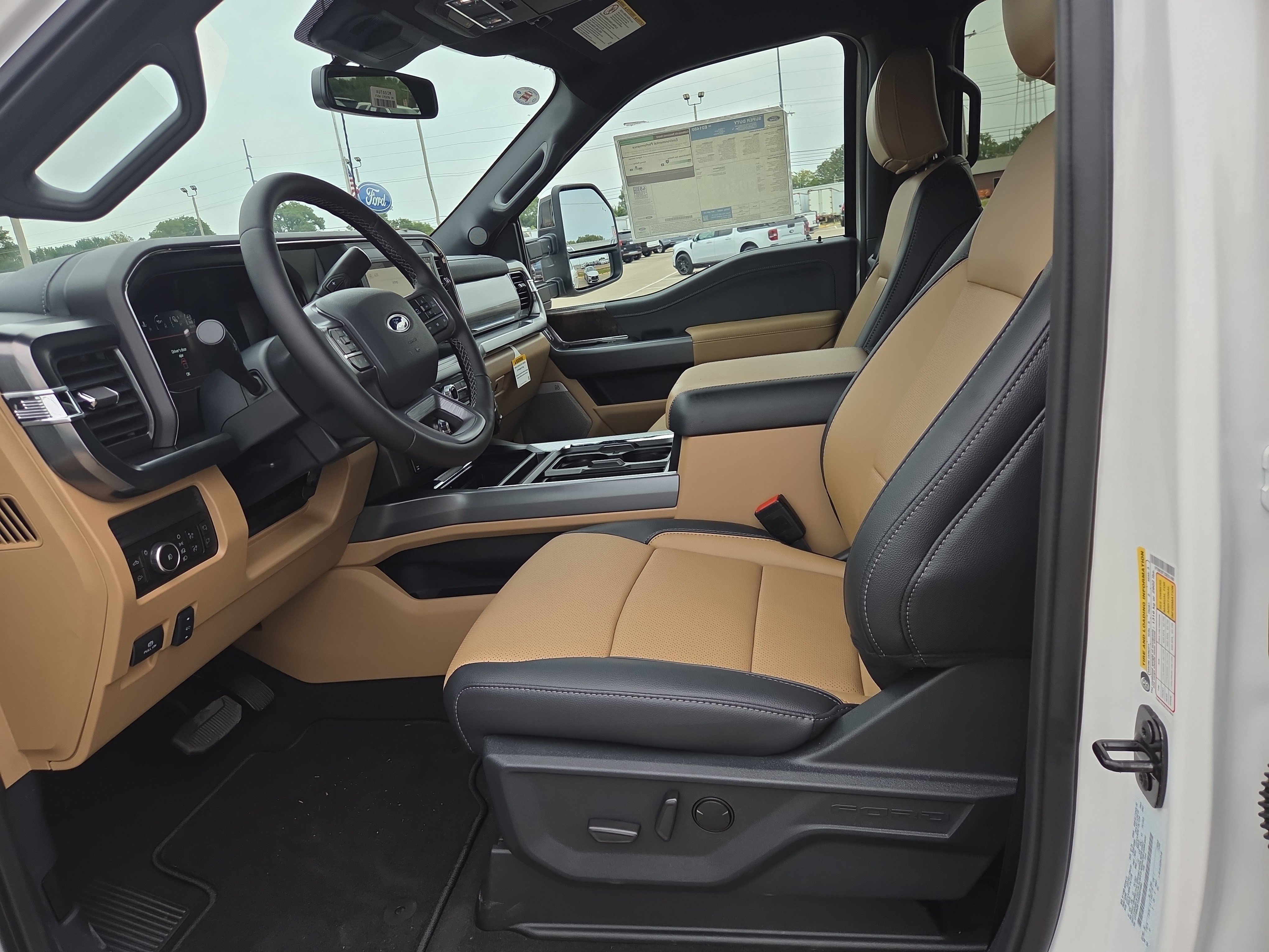 New 2025 Ford F250 Lariat w/ Lariat Ultimate Package image 6
