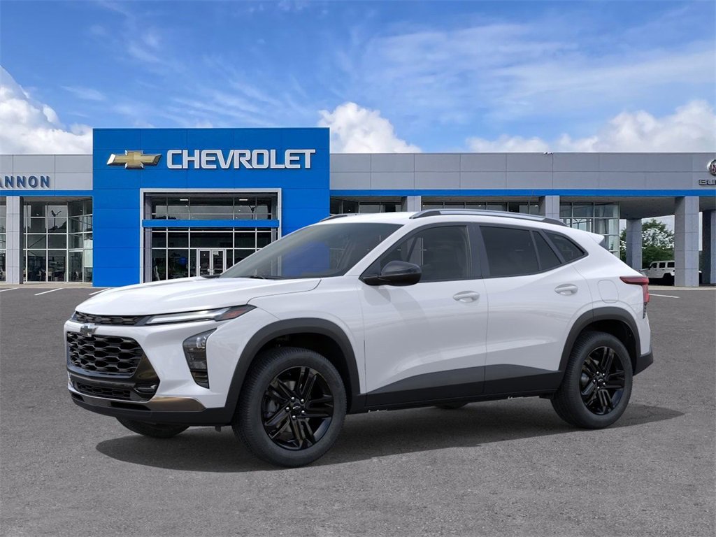 New 2026 Chevrolet Trax ACTIV w/ Driver Confidence Package image 2