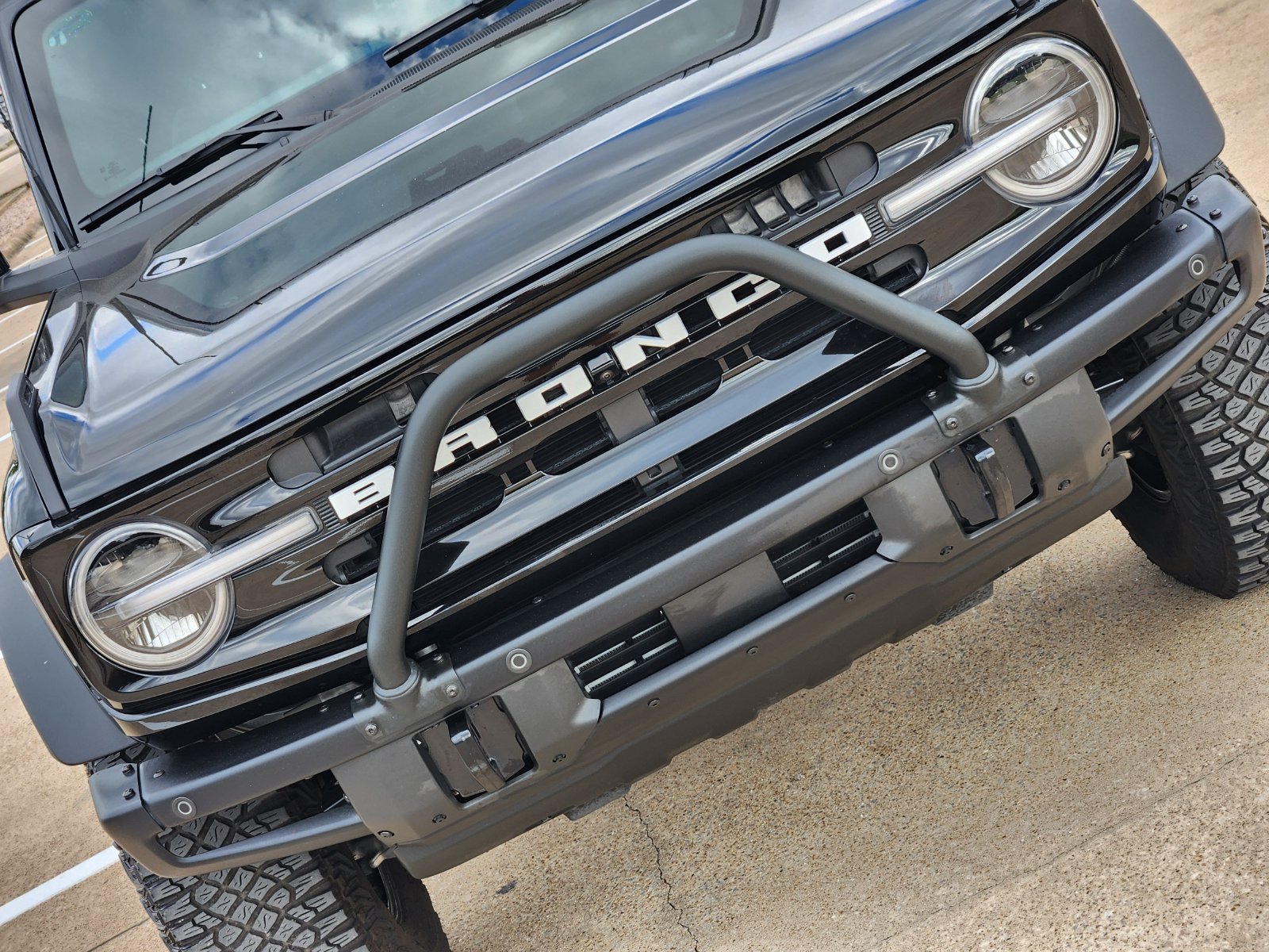 Used 2023 Ford Bronco Outer Banks w/ Sasquatch Package AWD/4WD image 14