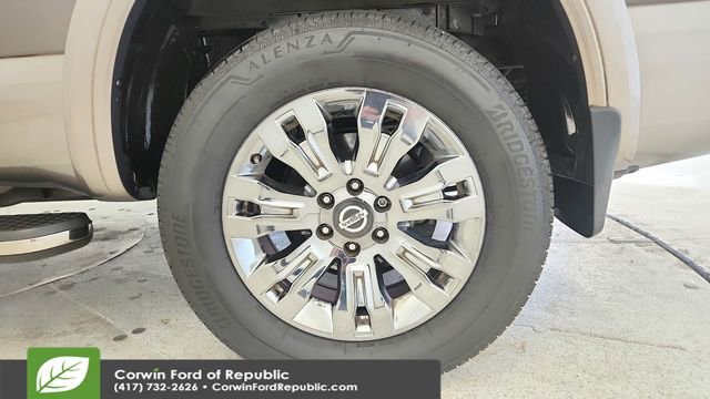Used 2018 Nissan Titan Platinum Reserve w/ Platinum Utility Package image 25