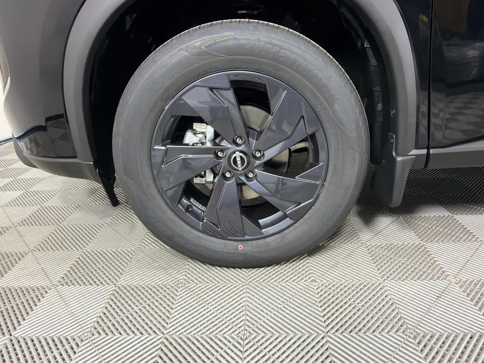 New 2026 Nissan Rogue SV AWD/4WD image 10
