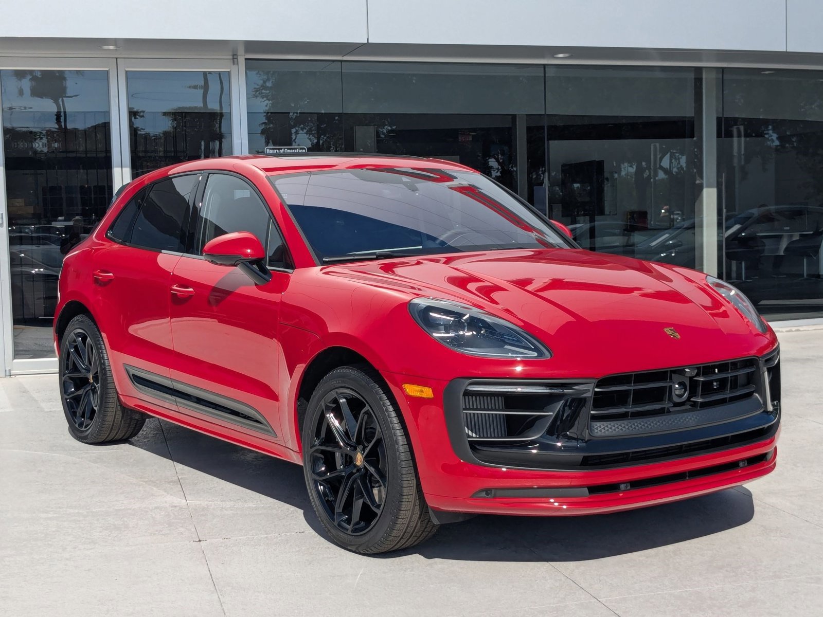 New 2026 Porsche Macan GTS image 7