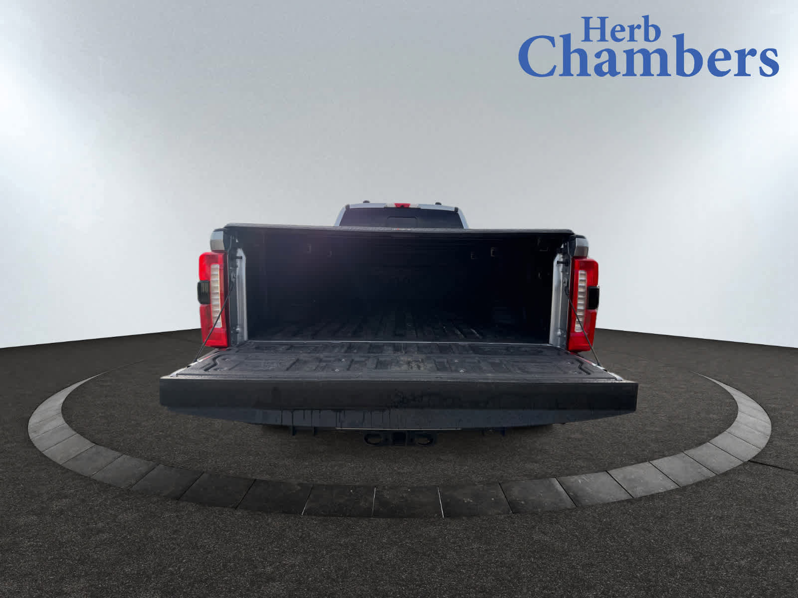 Used 2023 Ford F350 Lariat w/ FX4 Off-Road Package image 10