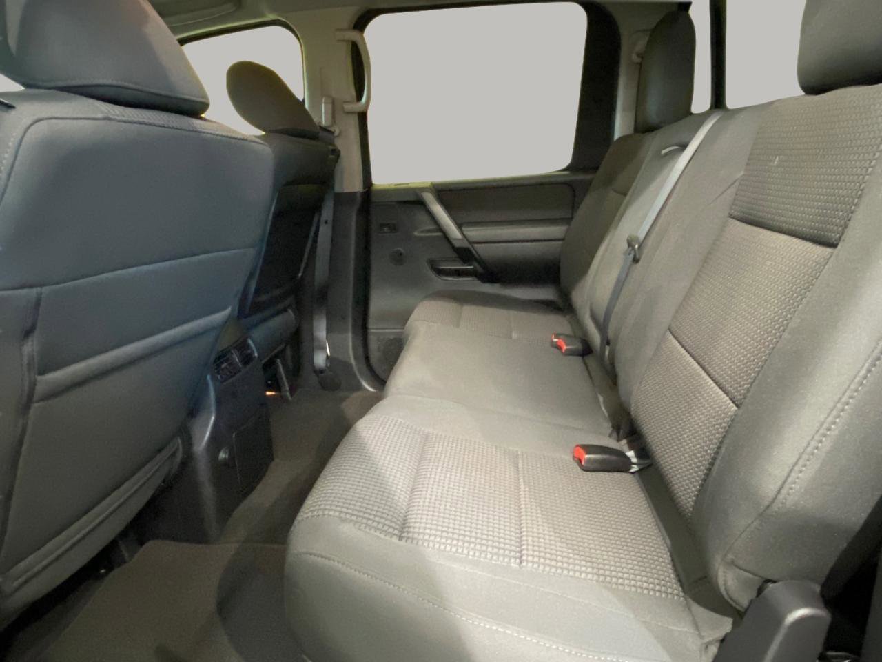 Used 2012 Nissan Titan SV w/ SV Premium Utility Pkg image 27