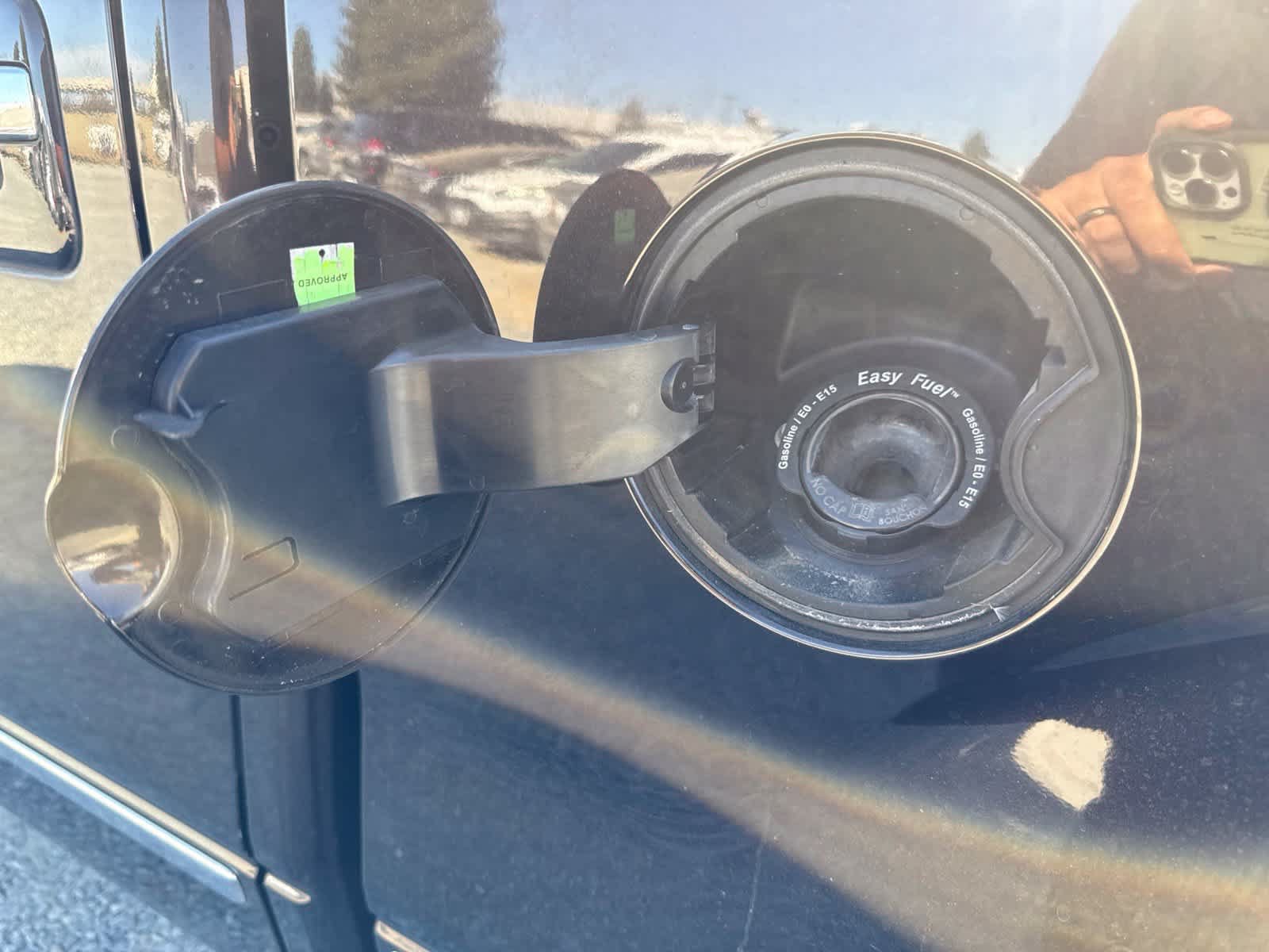 Used 2013 Ford F150 Platinum AWD/4WD image 12