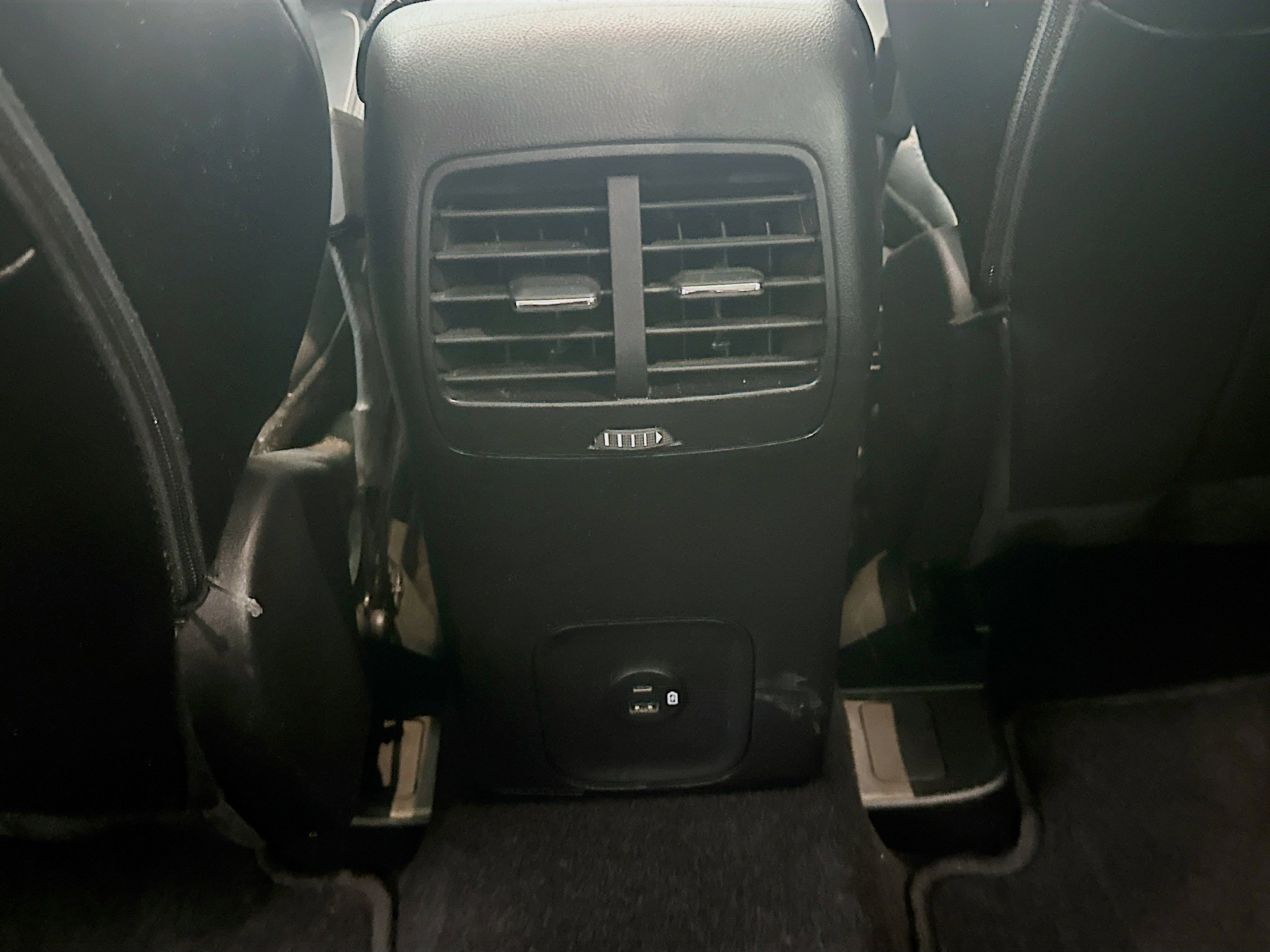 Used 2022 Ford Escape SEL w/ Technology Package image 29