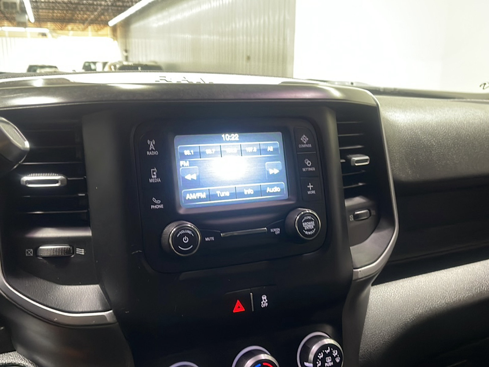 Used 2019 RAM 3500 Big Horn AWD/4WD image 8