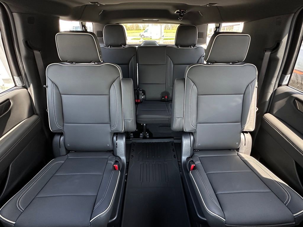 New 2026 GMC Yukon XL Elevation w/ Elevation Premium Package AWD/4WD image 39