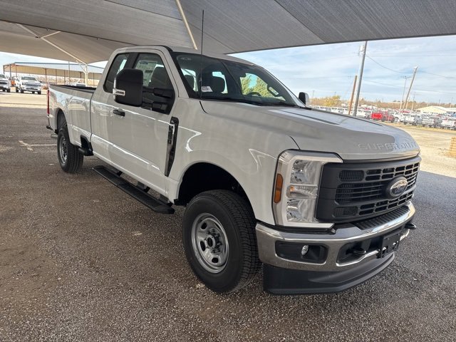 New 2026 Ford F250 XL w/ FX4 Off-Road Package