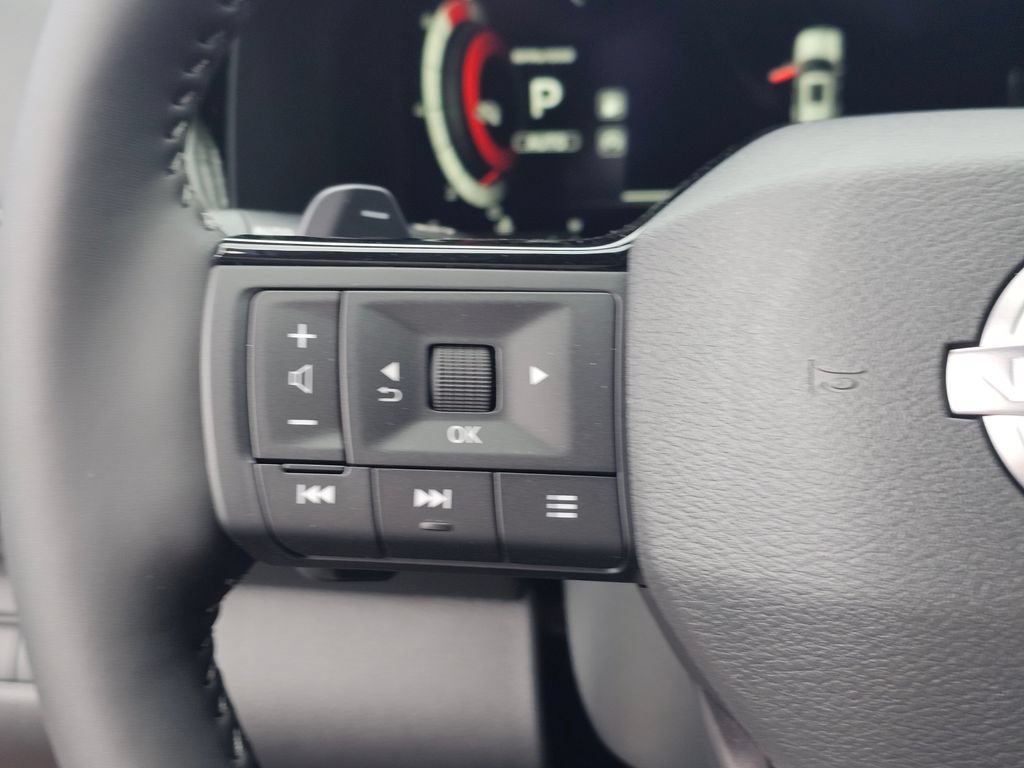 New 2026 Nissan Pathfinder SL AWD/4WD image 35