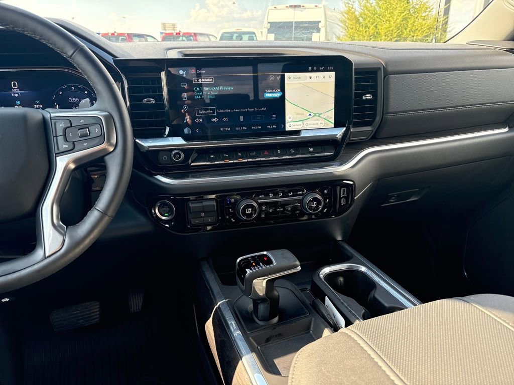 Used 2025 Chevrolet Silverado 1500 LTZ w/ LTZ Premium Package image 22