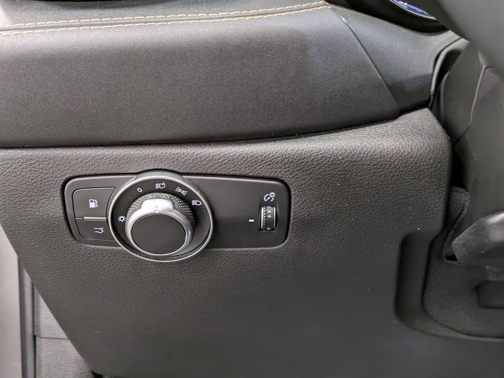 Used 2025 Alfa Romeo Tonale w/ Premium Package image 20