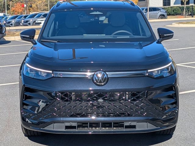 New 2026 Volkswagen Tiguan SE R-Line AWD/4WD image 9