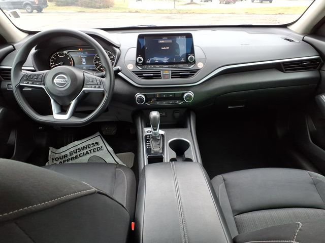 Used 2022 Nissan Altima 2.5 SV image 11