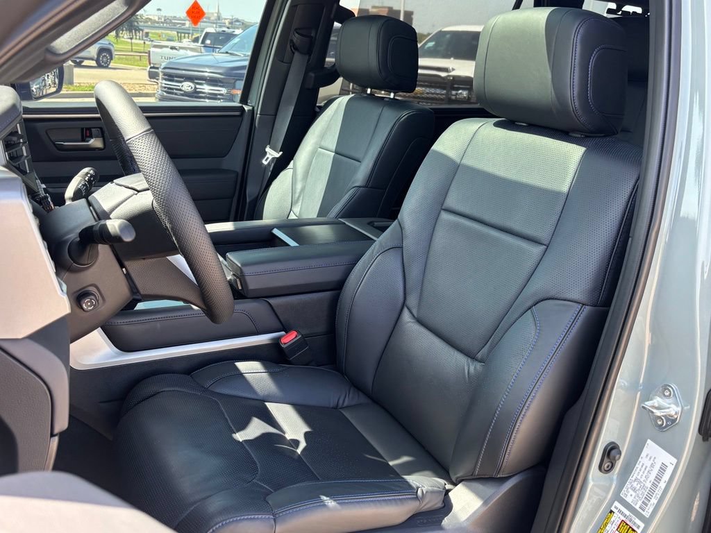 Used 2026 Toyota Sequoia Platinum AWD/4WD image 7