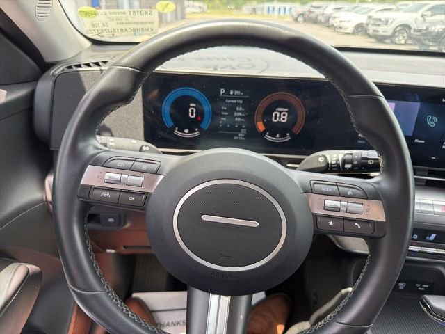 Used 2025 Hyundai Kona SEL AWD/4WD image 22