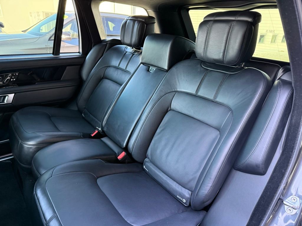 Used 2021 Land Rover Range Rover Autobiography Fifty Edition image 13
