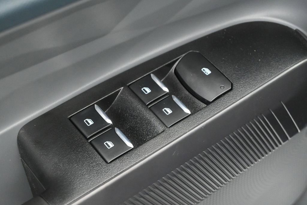 New 2026 Ford Maverick XL FWD image 9