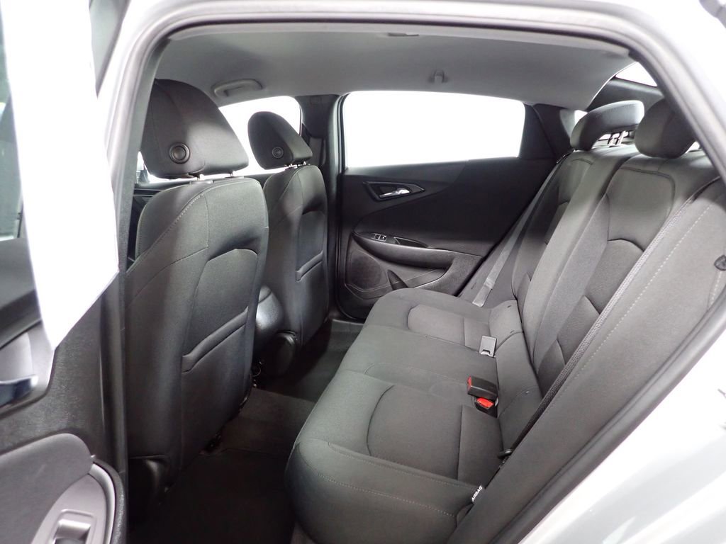 Used 2020 Chevrolet Malibu LS w/ Driver Confidence Package II image 28