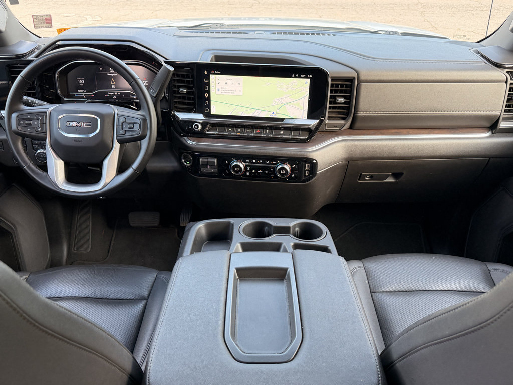 Used 2025 GMC Sierra 1500 SLT AWD/4WD image 18