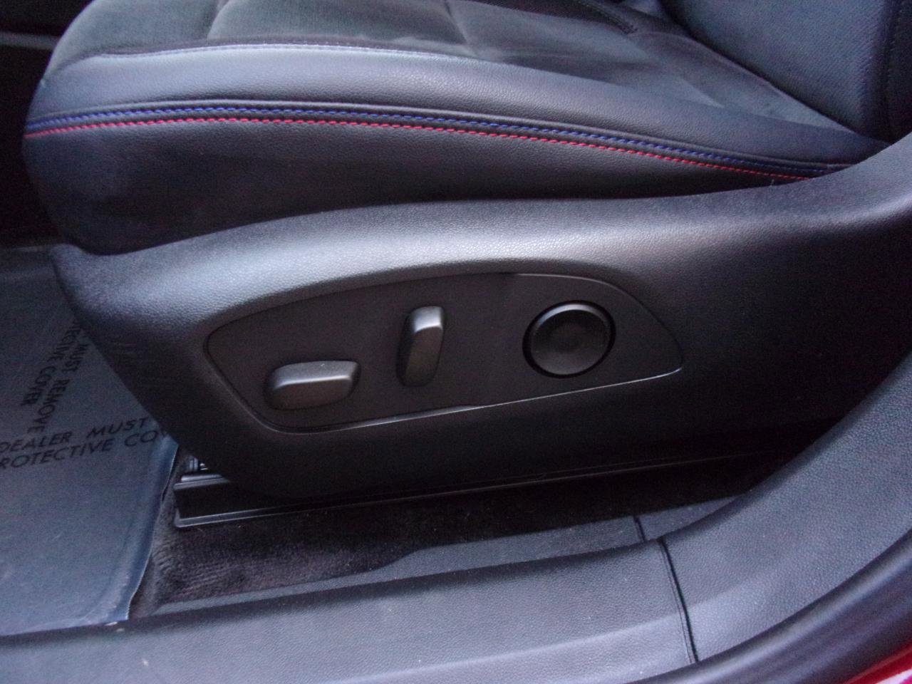 Used 2024 Chevrolet Blazer EV RS image 17