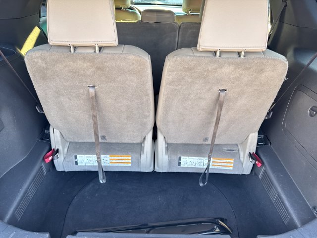 Used 2013 Ford Explorer XLT AWD/4WD image 25