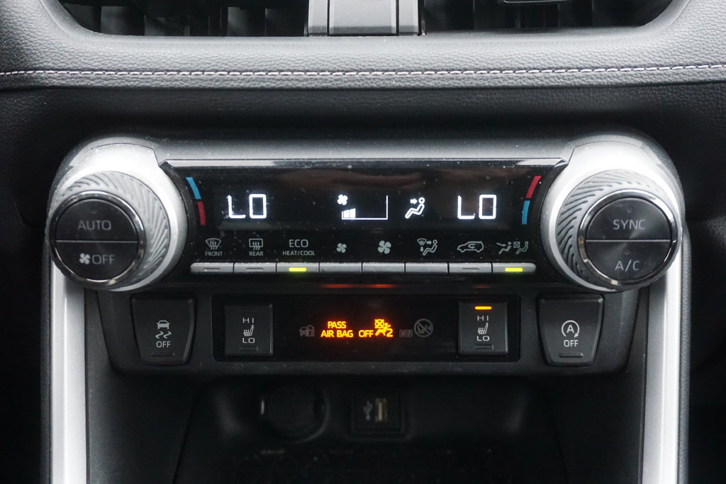 Used 2023 Toyota RAV4 XLE w/ Convenience Package AWD/4WD image 13