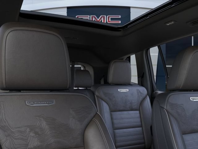 New 2027 GMC Acadia Denali Ultimate w/ LPO, Floor Liner Package AWD/4WD image 24