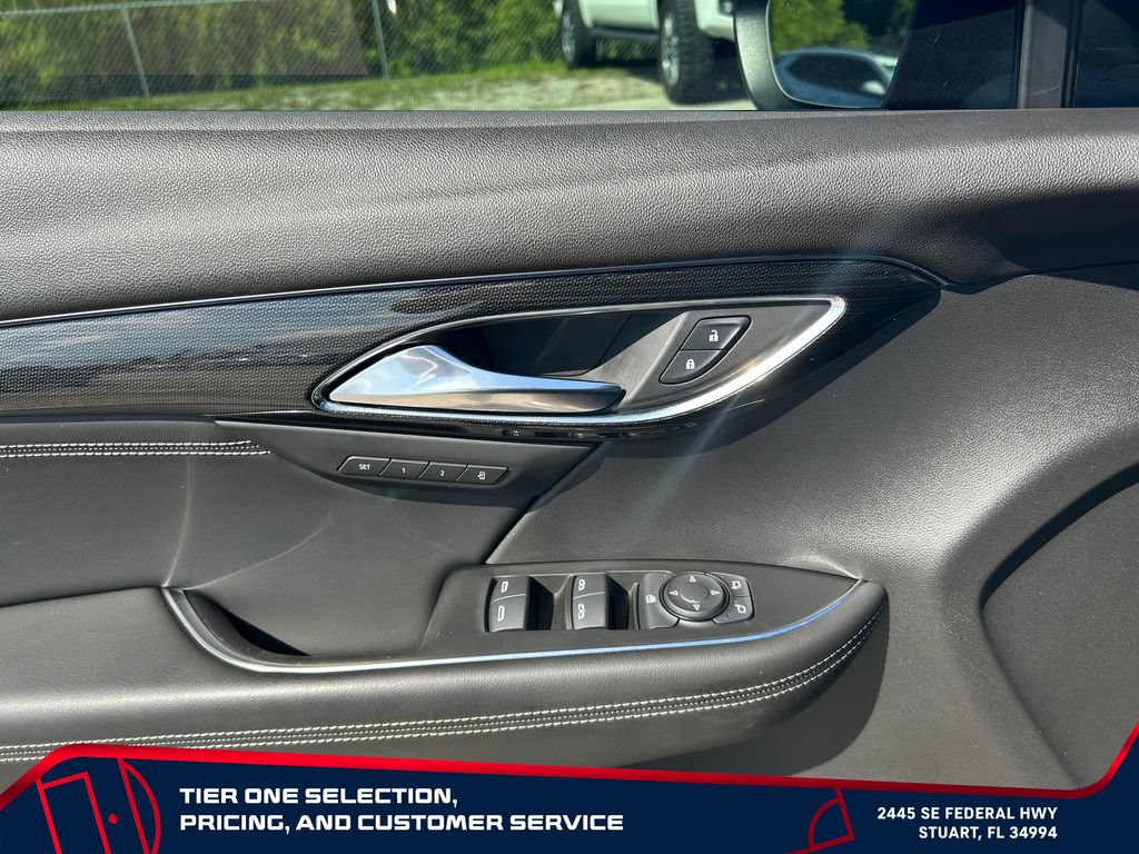 Used 2022 Buick Envision Essence w/ Technology Package II FWD image 19