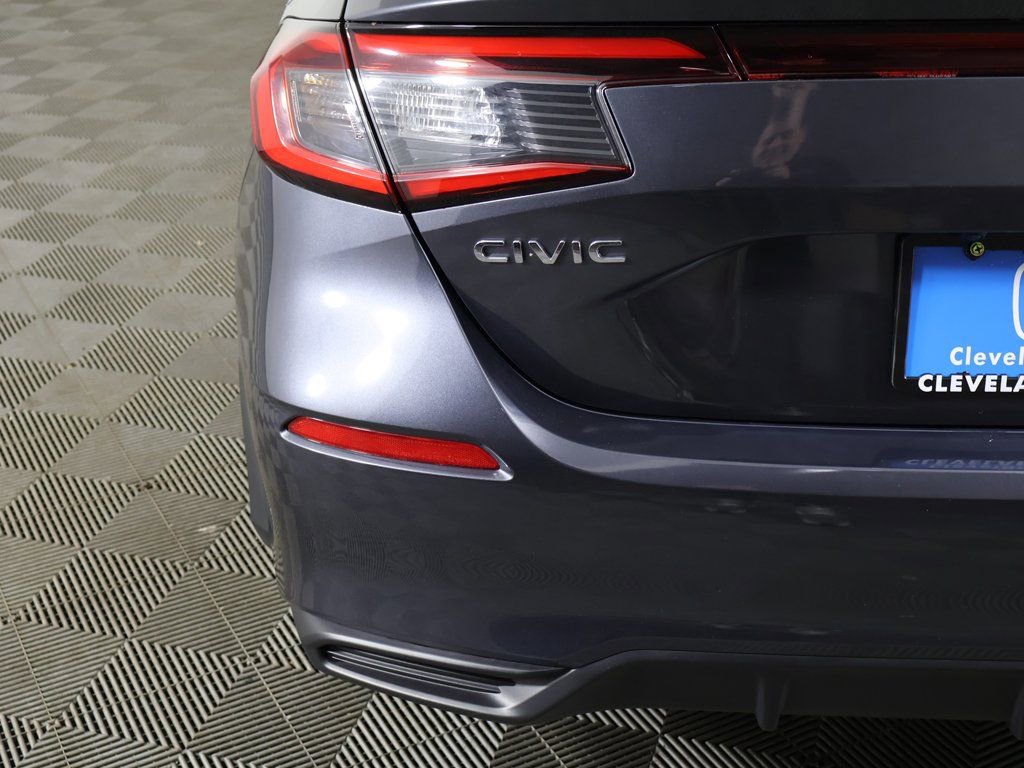 Used 2025 Honda Civic Sport image 13