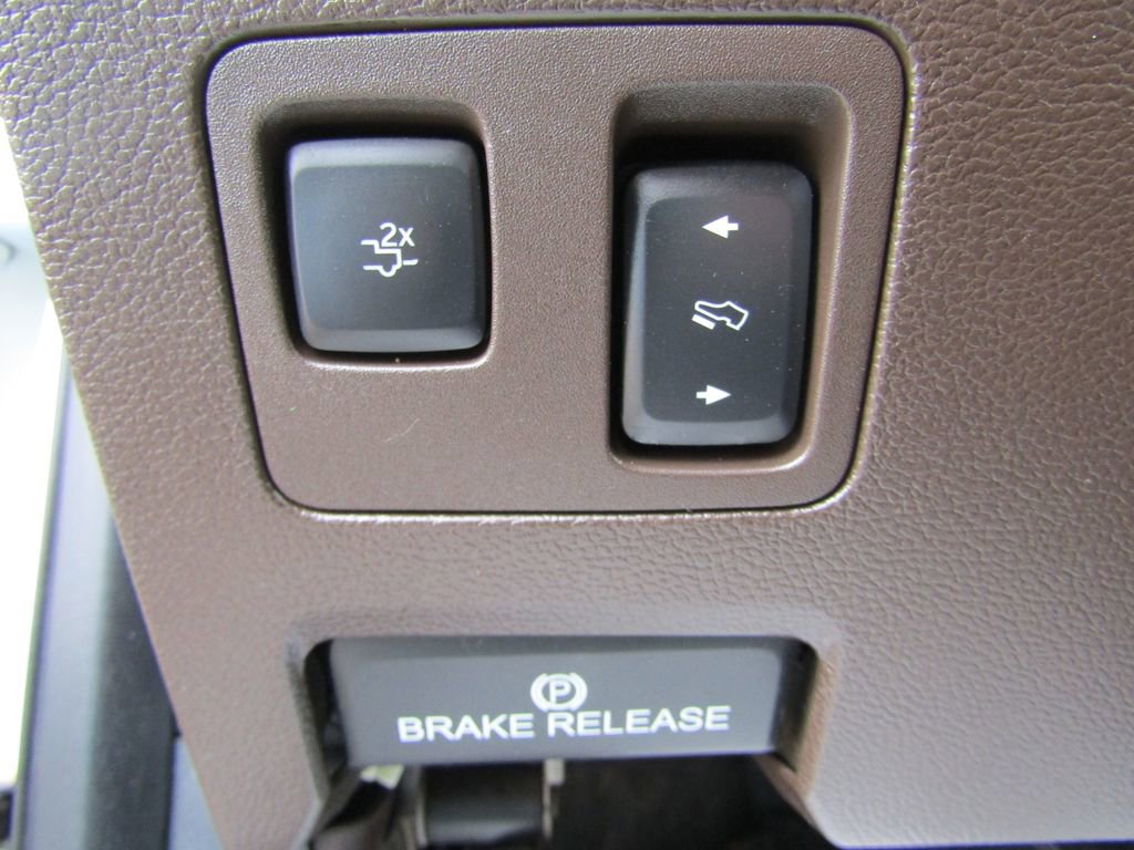 Used 2022 Ford F250 King Ranch w/ Chrome Package image 28