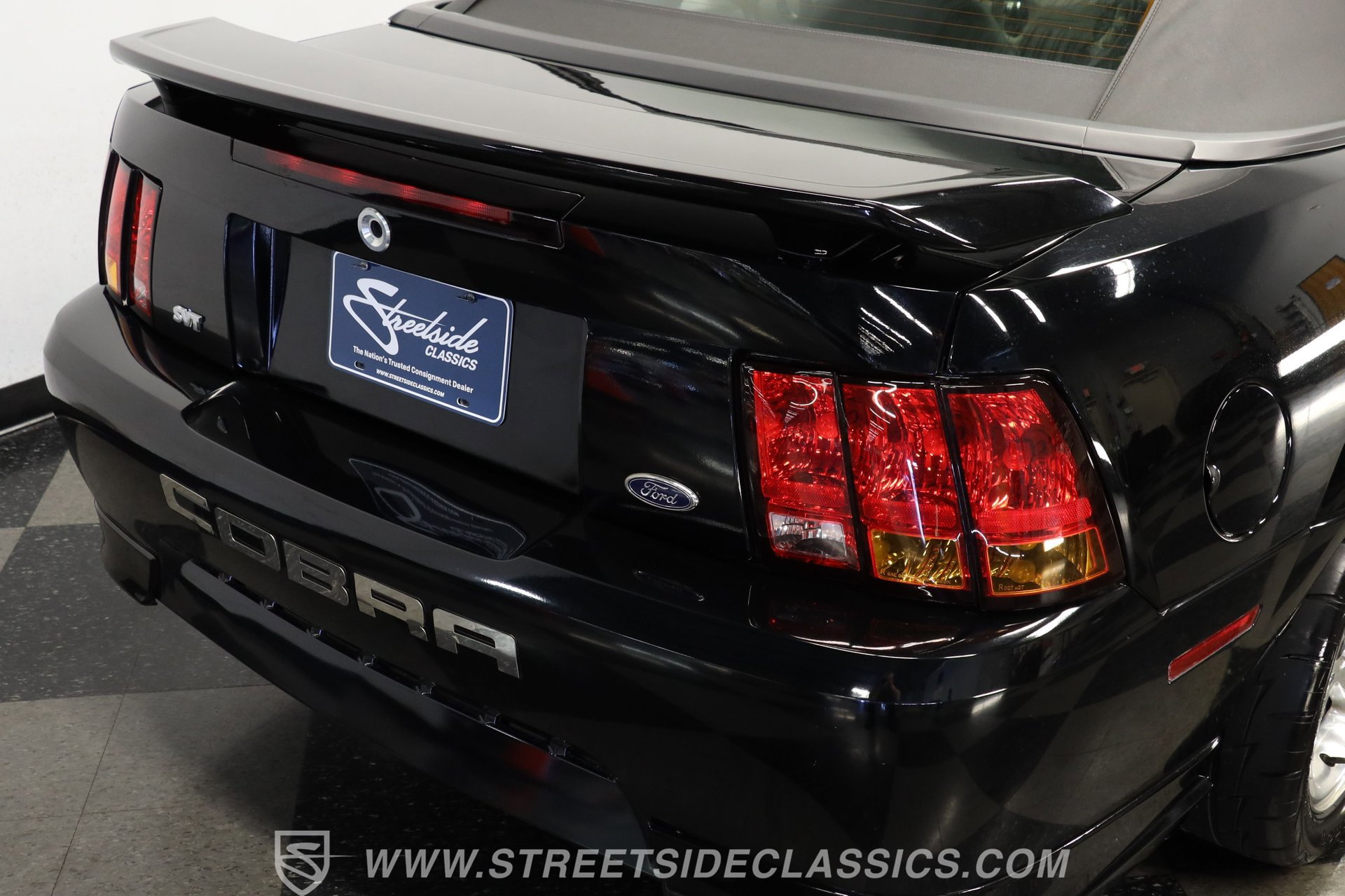 Used 2001 Ford Mustang Cobra image 24