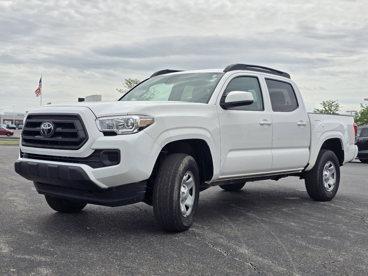 Used 2023 Toyota Tacoma SR AWD/4WD image 10