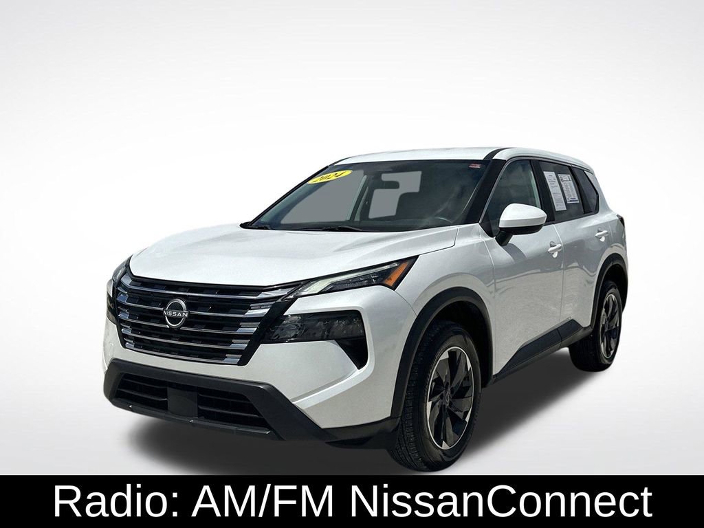 Used 2024 Nissan Rogue SV AWD/4WD image 2