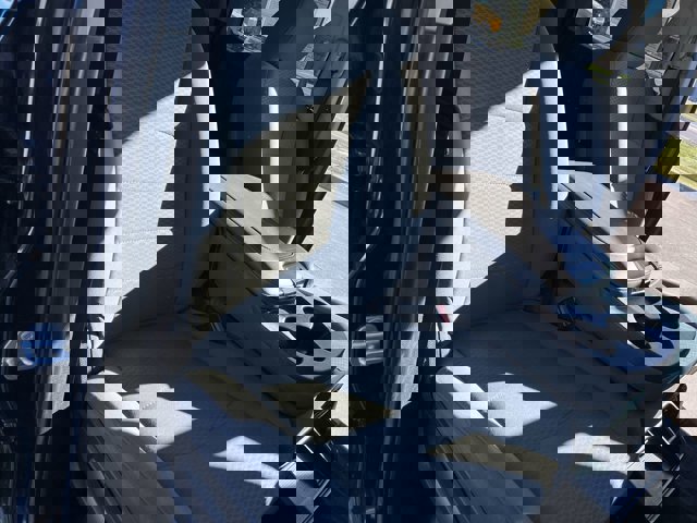 Used 2015 RAM 1500 Express image 28