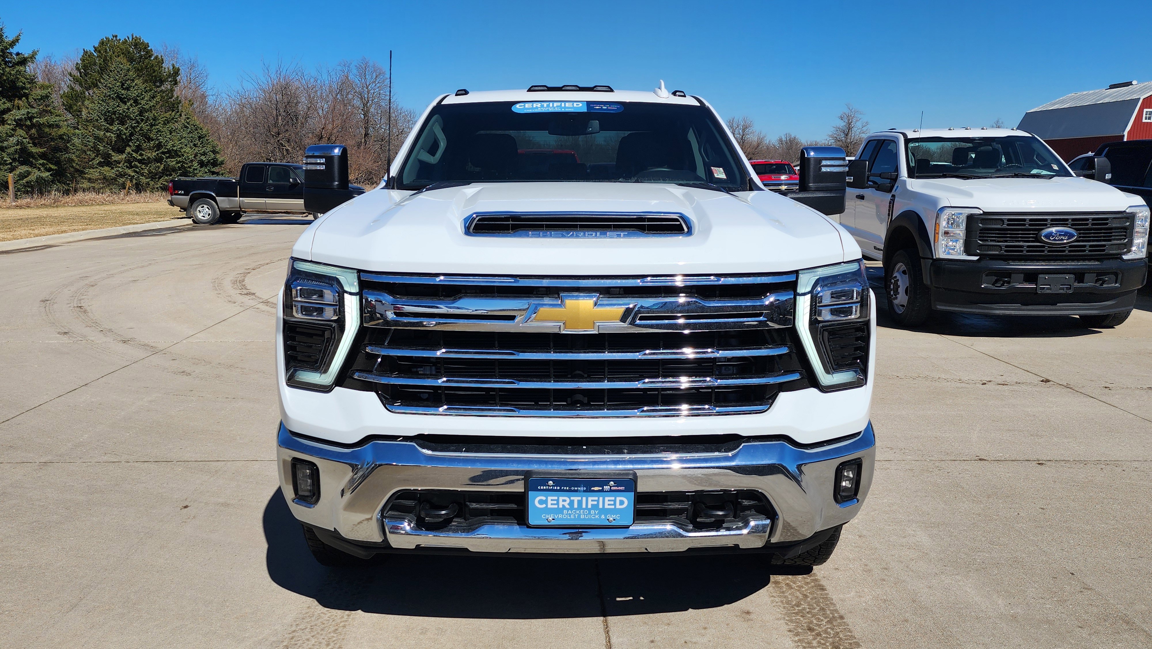 Certified 2025 Chevrolet Silverado 3500 LTZ image 2